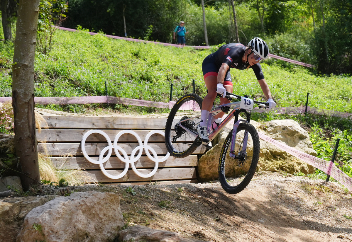 od体育活动-自行车赛场，法国选手成功卫冕