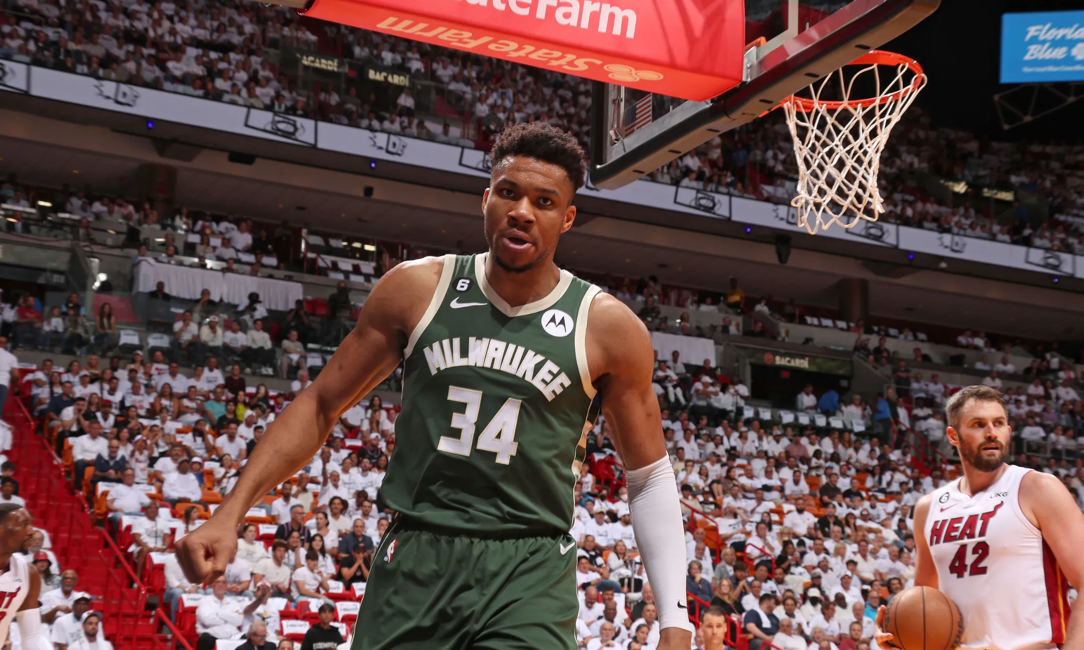 od体育网页版入口-关于雄鹿横扫活塞，字母哥称霸全场的信息