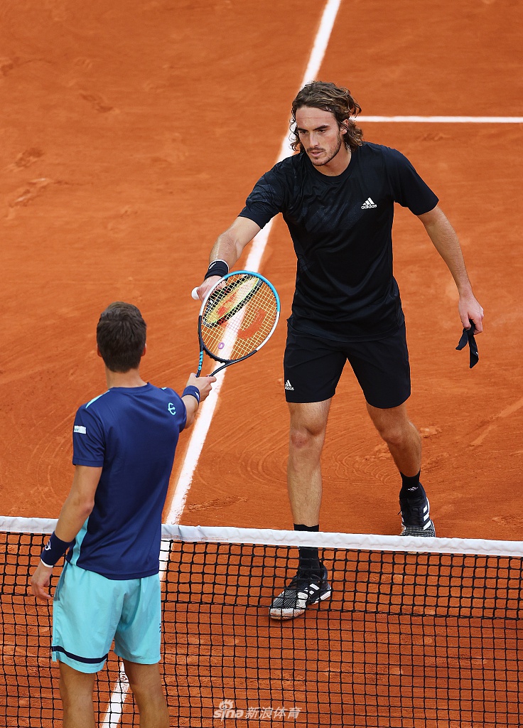 od体育app下载地址-首都之战，意大利队客场战胜希腊，晋级机会重新搏击的简单介绍